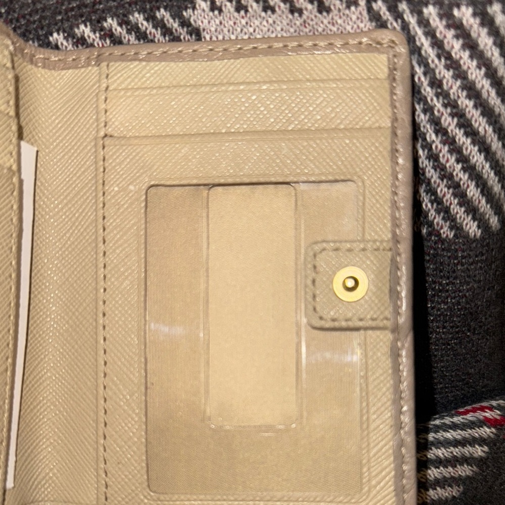Coach Multicolor Wallet - Picture 8 of 12